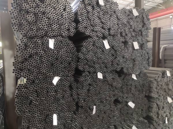 華朔金屬管具有優(yōu)異的機(jī)械性能和耐腐蝕性