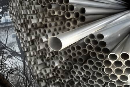 JDG金屬穿線管具有優(yōu)異的防水性、絕緣性和抗拉性